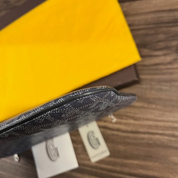 Goyard Monogram Logo Grey Senat MM Pouch Clutch - Picture 8 of 12